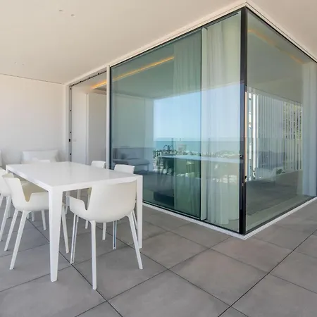 Shore Apartman *