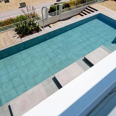 Shore Apartment